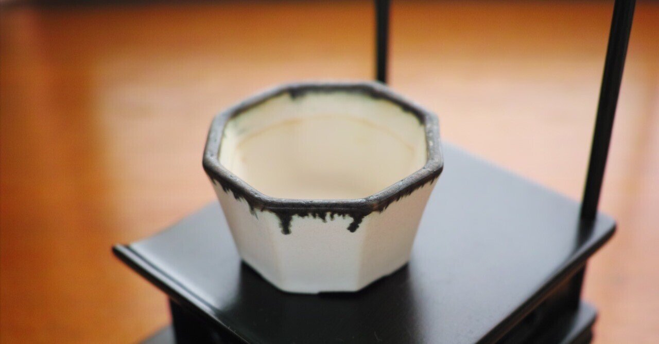 八角形の鉢 縁起のよい八角形の鉢です。｜cokesh