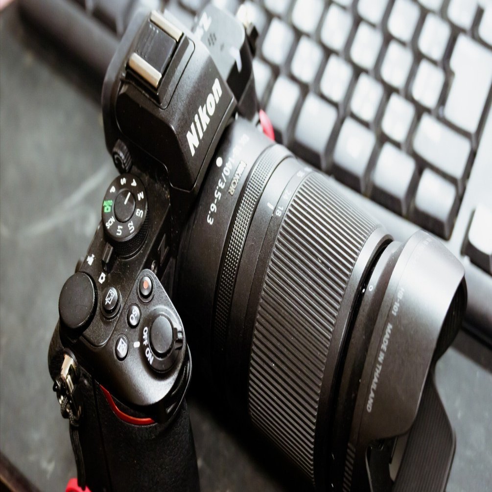 私の旅カメラ NikonZ50II + NikkorZ DX18-140mm f/3.5-6.3 VR｜じゅん@