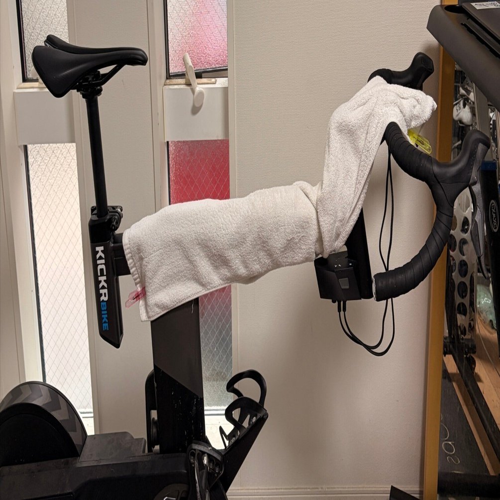 11月13日（木） 短時間Zwift2回、よりエアロを求めて新しいポジション