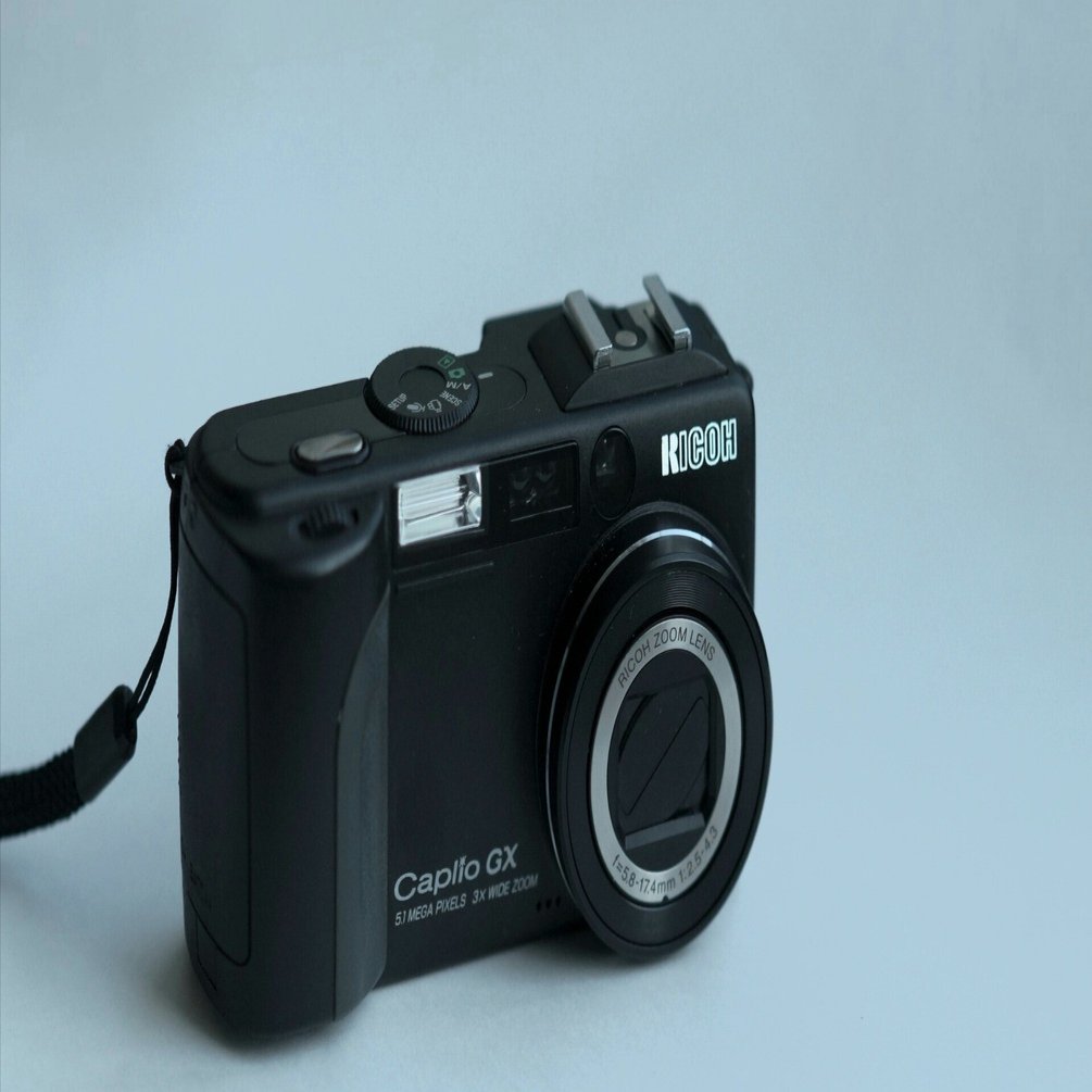 RICOH Caplio GX｜コンビニエンス