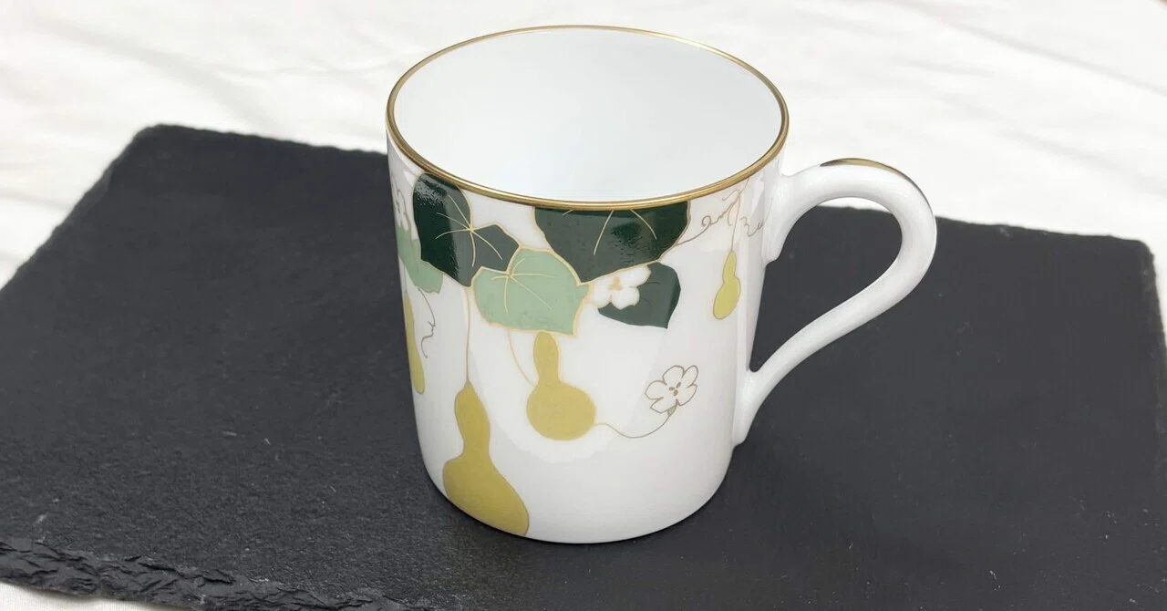 Introducing the Okura Art China 'Six Gourd' Mug｜テーブル