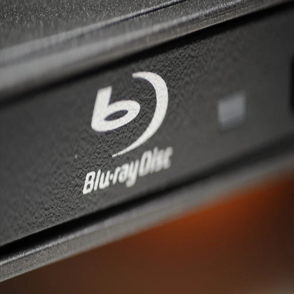 BDドライブを購入（ロジテック LBD-LPWAWU3CNDB） その1｜オジサンの