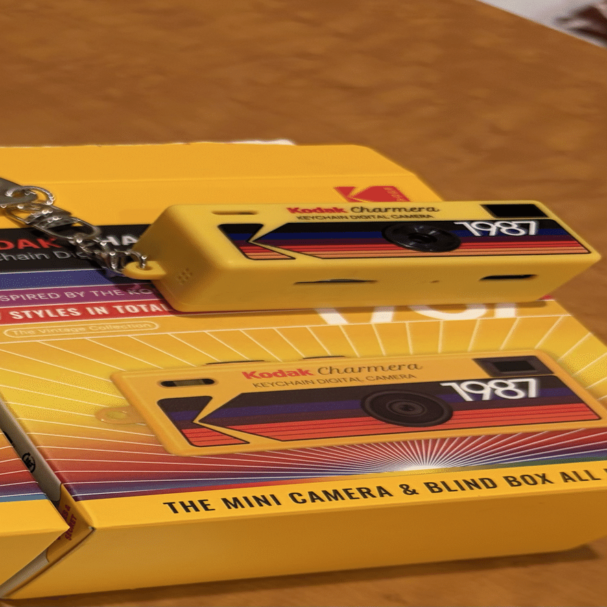 今1番話題のカメラ！Kodak charmeraを入手！｜Ryo