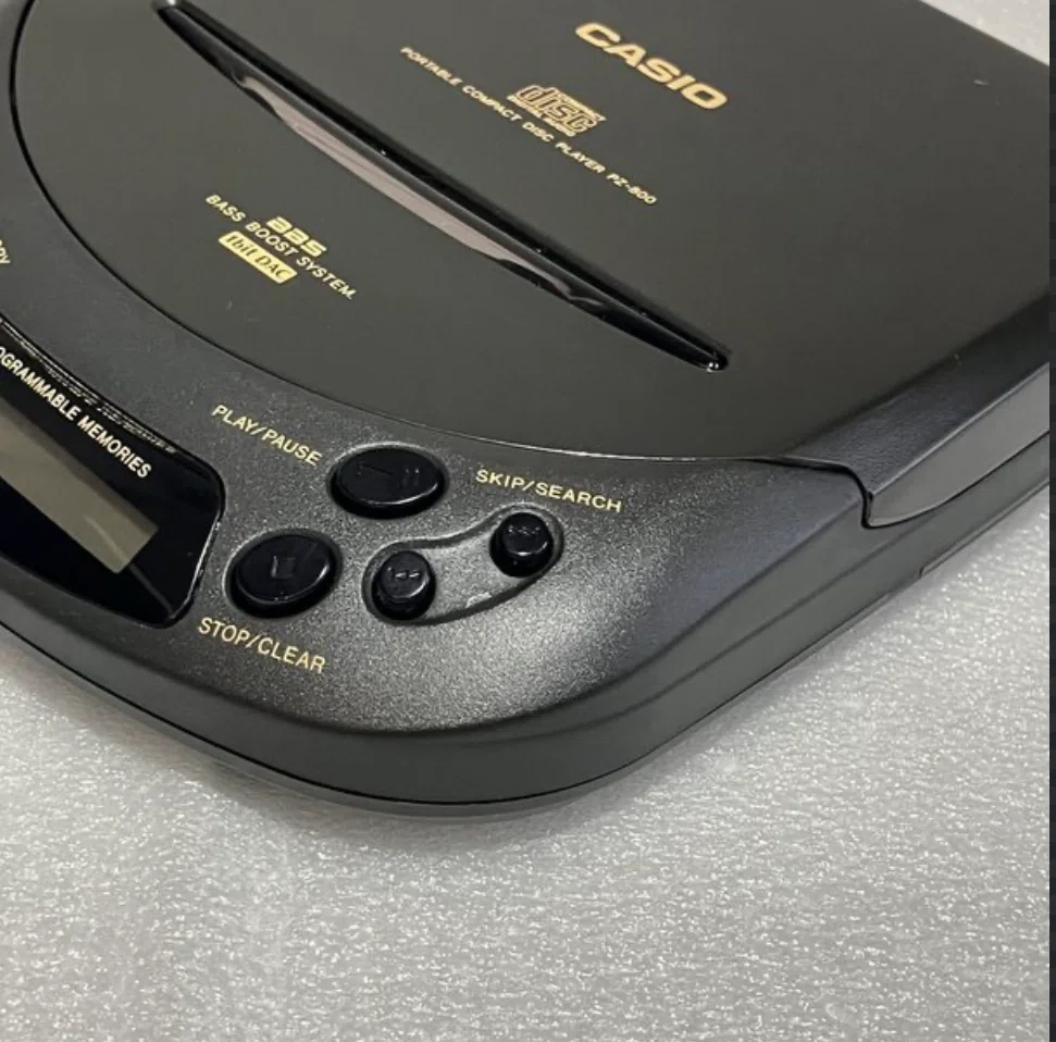 筋肉質ゴリゴリサウンド」のCASIO PZ-800！電池4本で駆動する