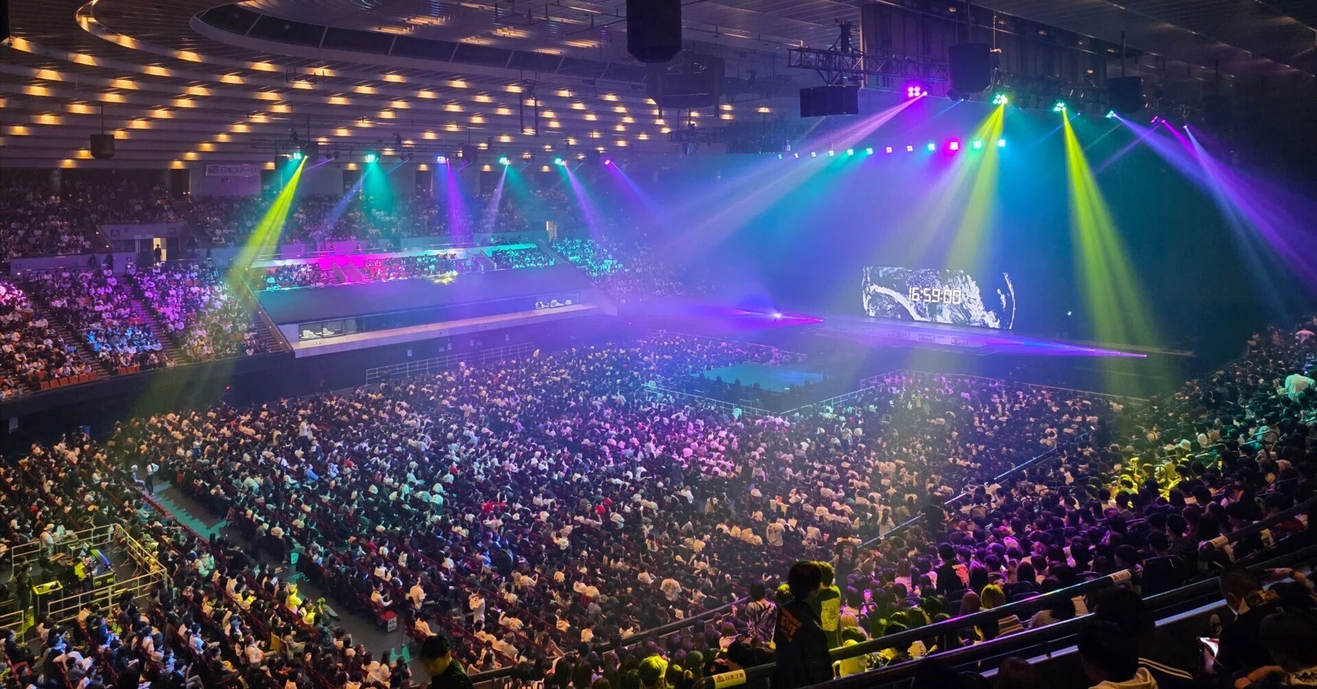 UVERworld 大阪城ホール 1日目｜いばちむ