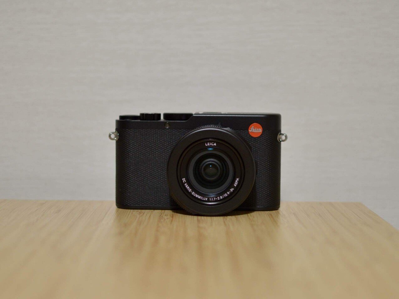 値下げしましたLEICA D-LUX コンパクトカメラ ブラック Amazon | ライカ Leica D-LUX 7 コンパクトデジタルカメラ ブラック