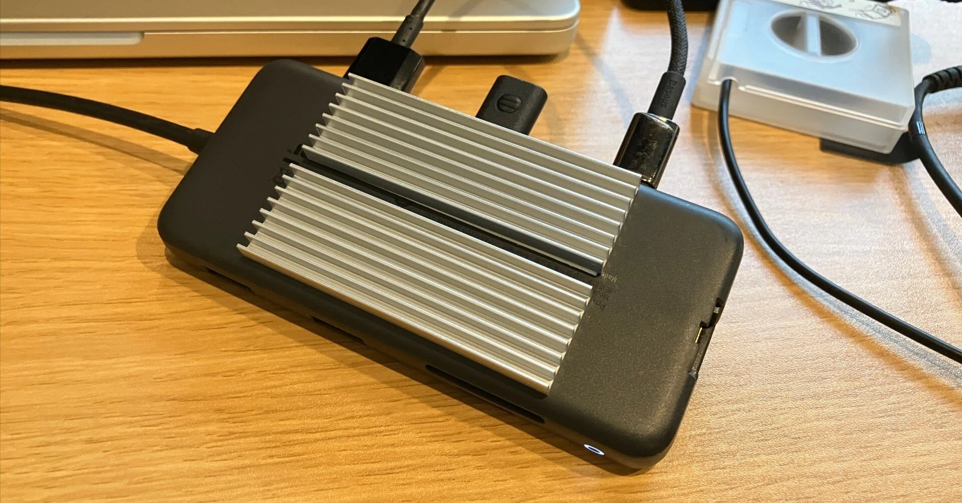 【訳あり】ANKER USBハブ コンパクト シルバー 訳あり】ANKER USBハブ コンパクト シルバー 【公式通販】