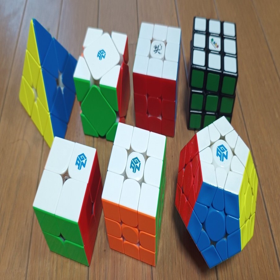 ルービックキューブ これまでに買ったキューブ遍歴｜flicker