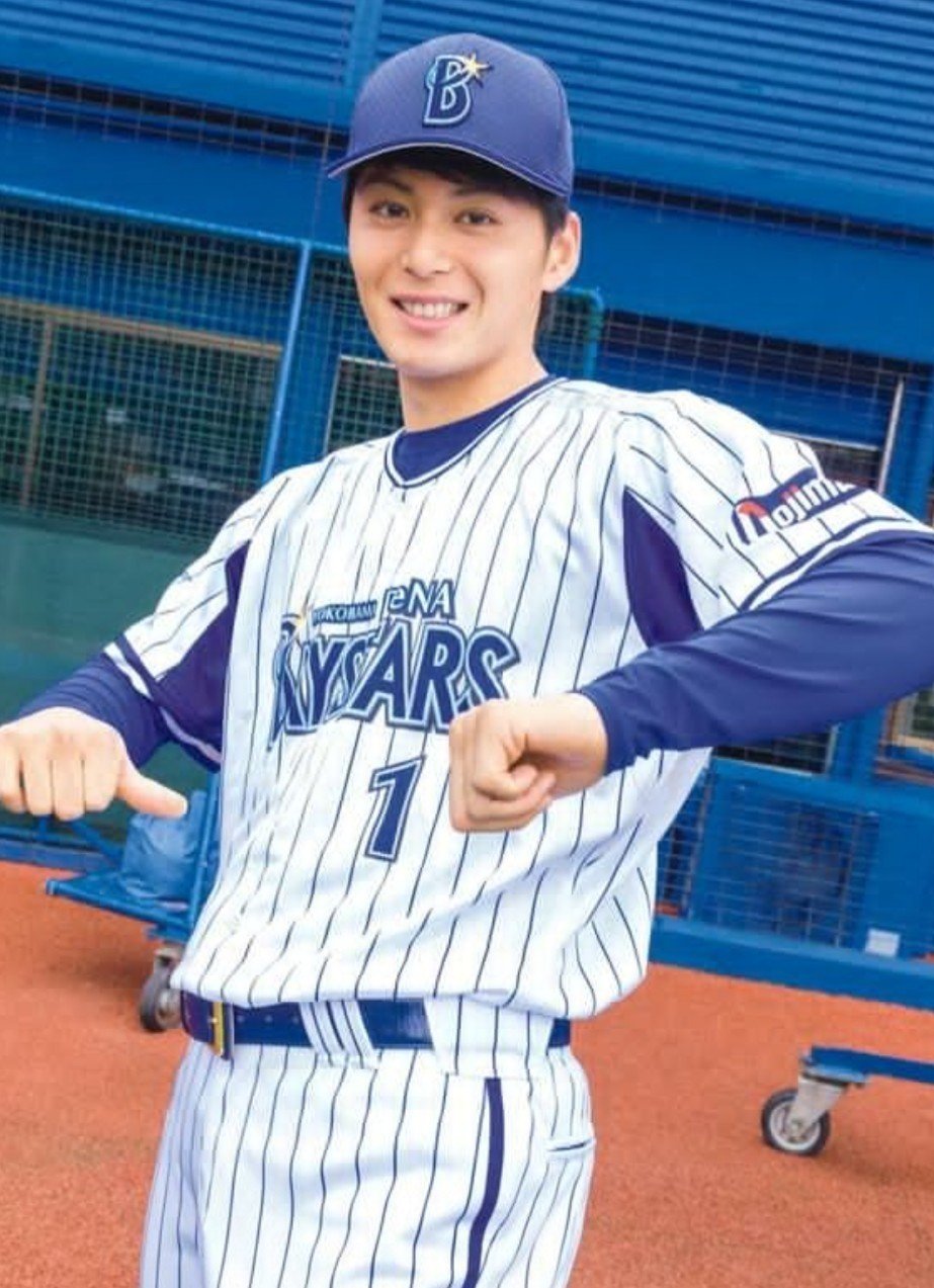 横浜DeNAベイスターズ 神里和毅選手 手形 - 記念グッズ