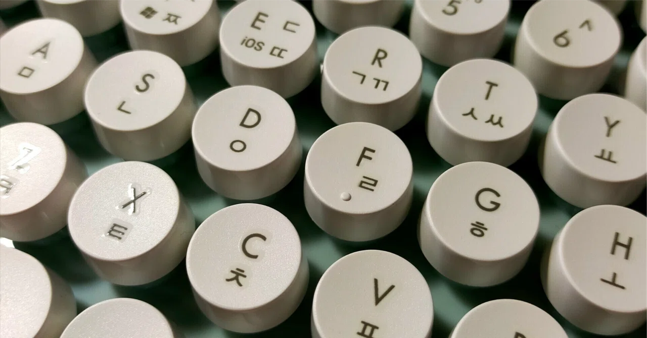 Programmimg Keyboards The Scenery I Dreamed of Through a Programmable Keyboard|灯 くゆり