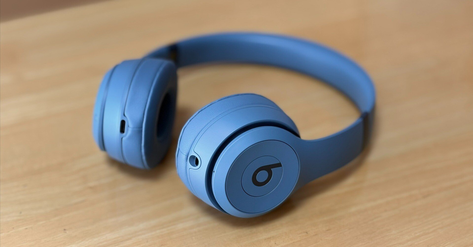 Beats Solo 4。音質はAppleゆずり、されど装着しつづけ難し｜なかひ
