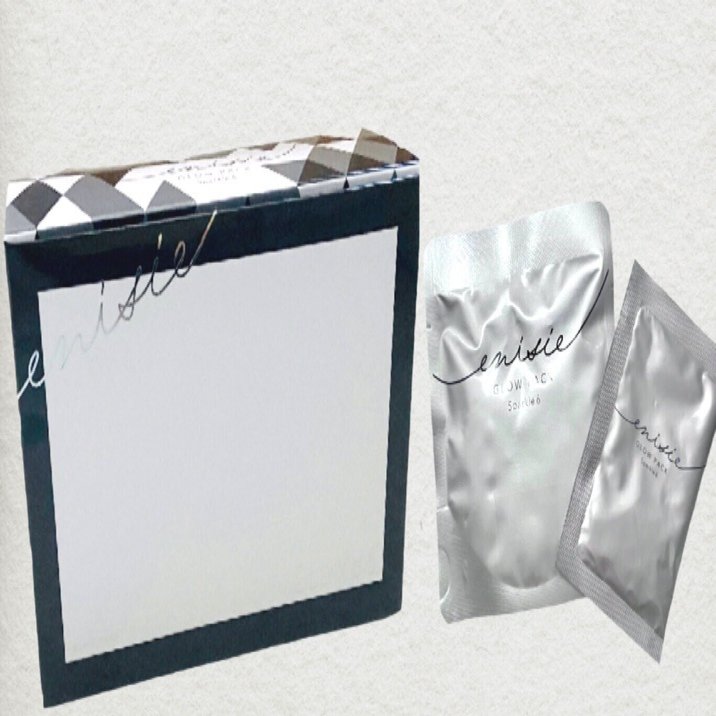 6日間ガチ検証】“整形級に小顔になる”と噂のエニシー グローパック