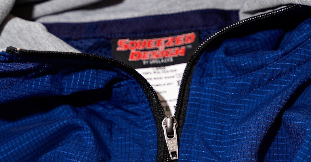 SQUEEZED DESIGN ナイロンセットアップ　unslacks SQUEEZED DESIGN ナイロンセットアップ unslacks UNSLACKS STORE