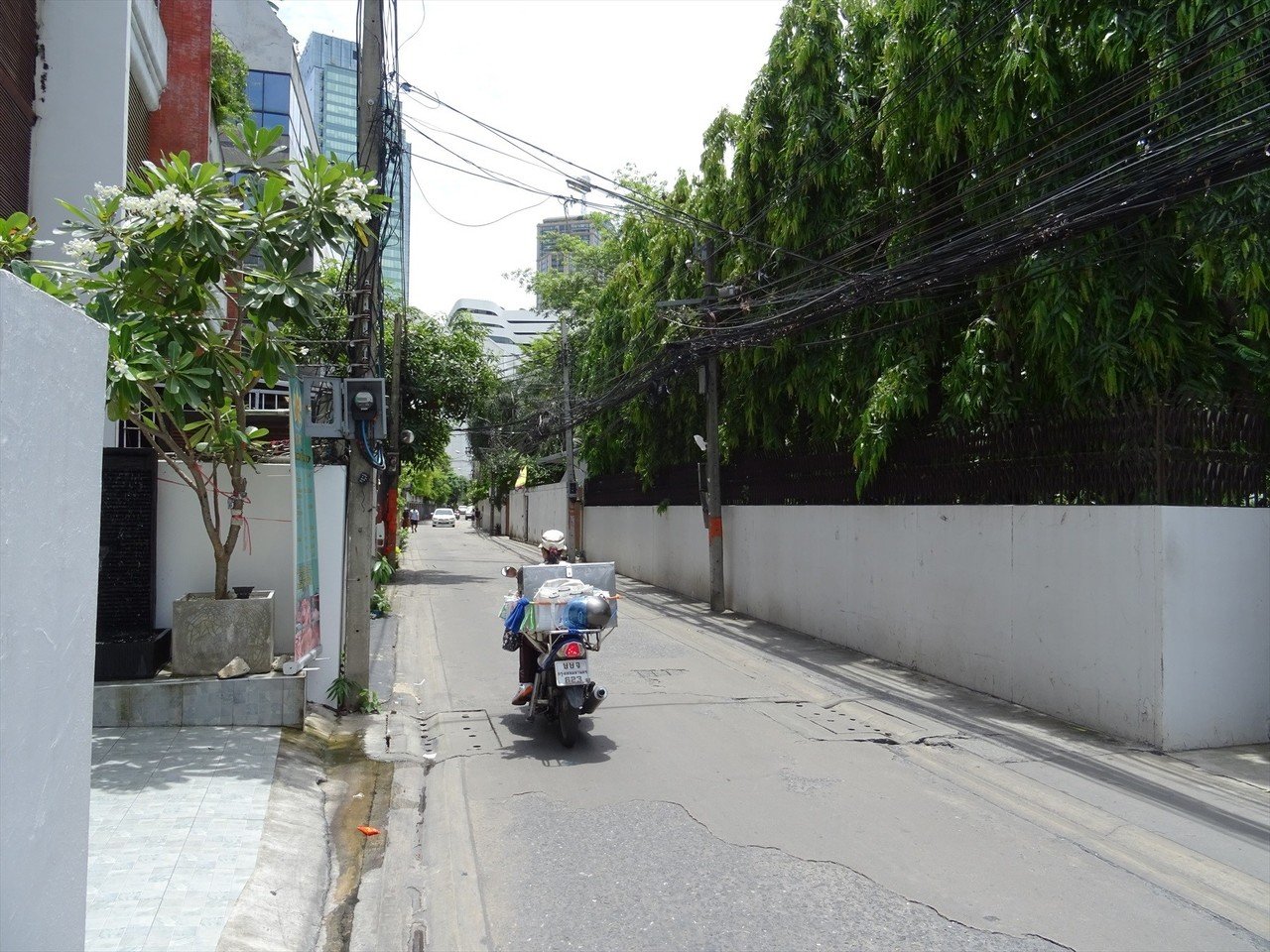 バンコク 抜け道の法則 在住歴年が話したい本当のタイと見てきたこととうまい話と Note バンコク 抜け道の法則 在住歴年が話したい本当のタイと見てきたこととうまい話と Note