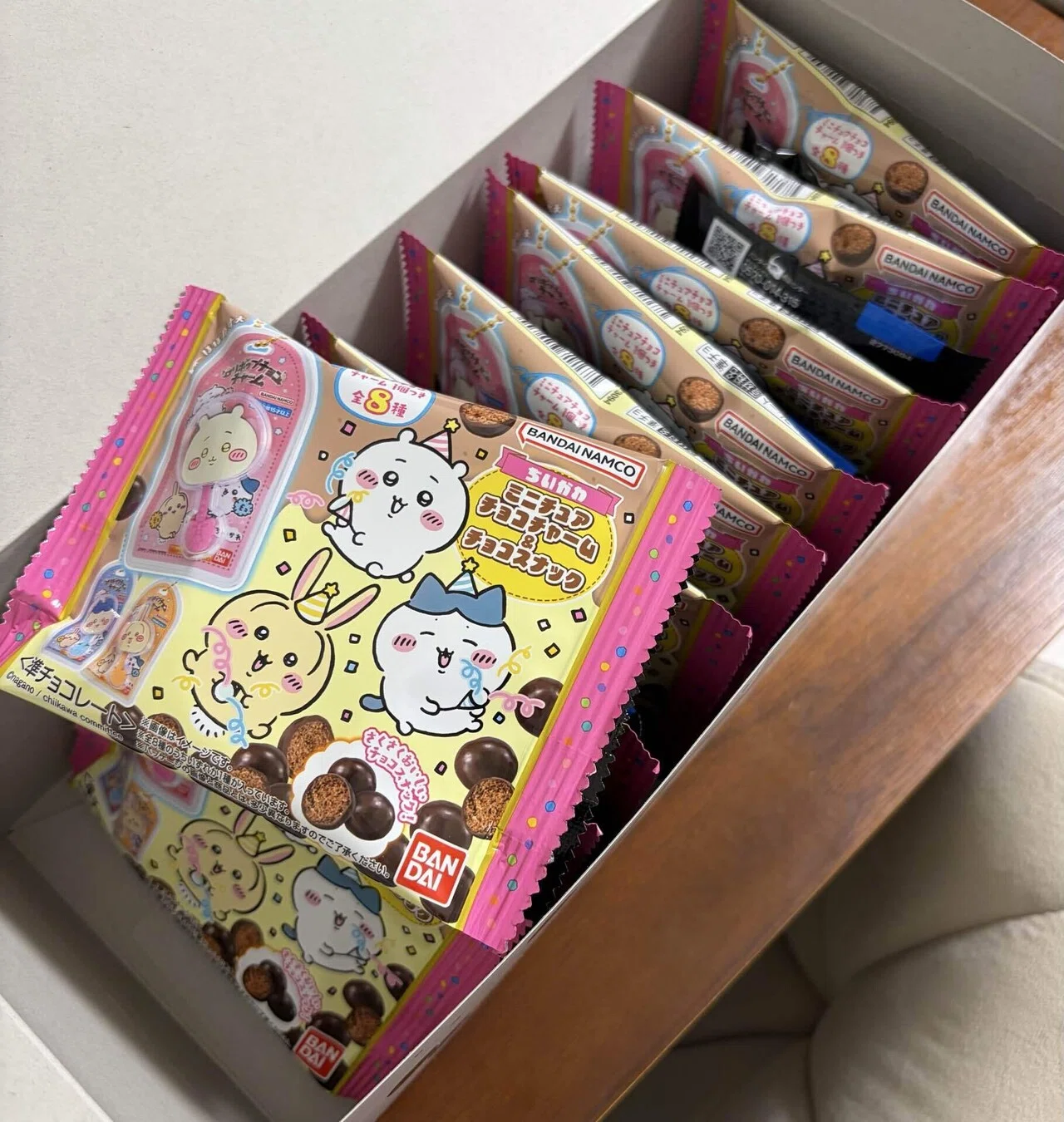 ちいかわのミニチュアチョコチャームを爆買いしてしまった話｜紗月