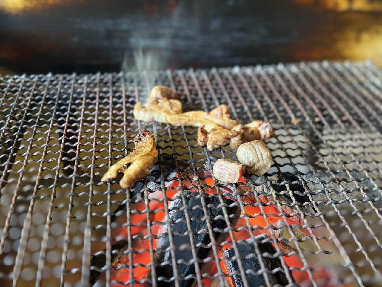 第46食 山奥の囲炉裏で絶品地鶏を焼く 【炭火焼ふかせ】 愛媛グルメ