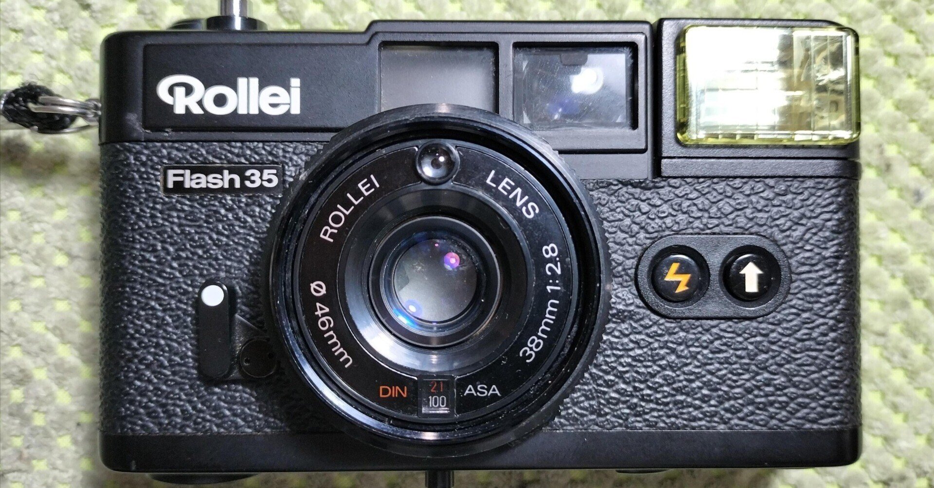 Rollei Flash 35の分解|フィルムカメラ修理のアクアカメラ Rollei Flash 35の分解|フィルムカメラ修理のアクアカメラ