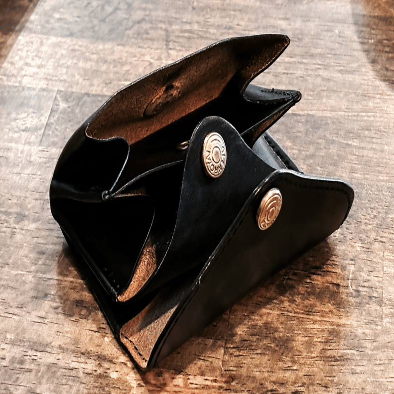 10年使ったGLEN ROYAL(グレンロイヤル)のコインケース｜英国ブライドル