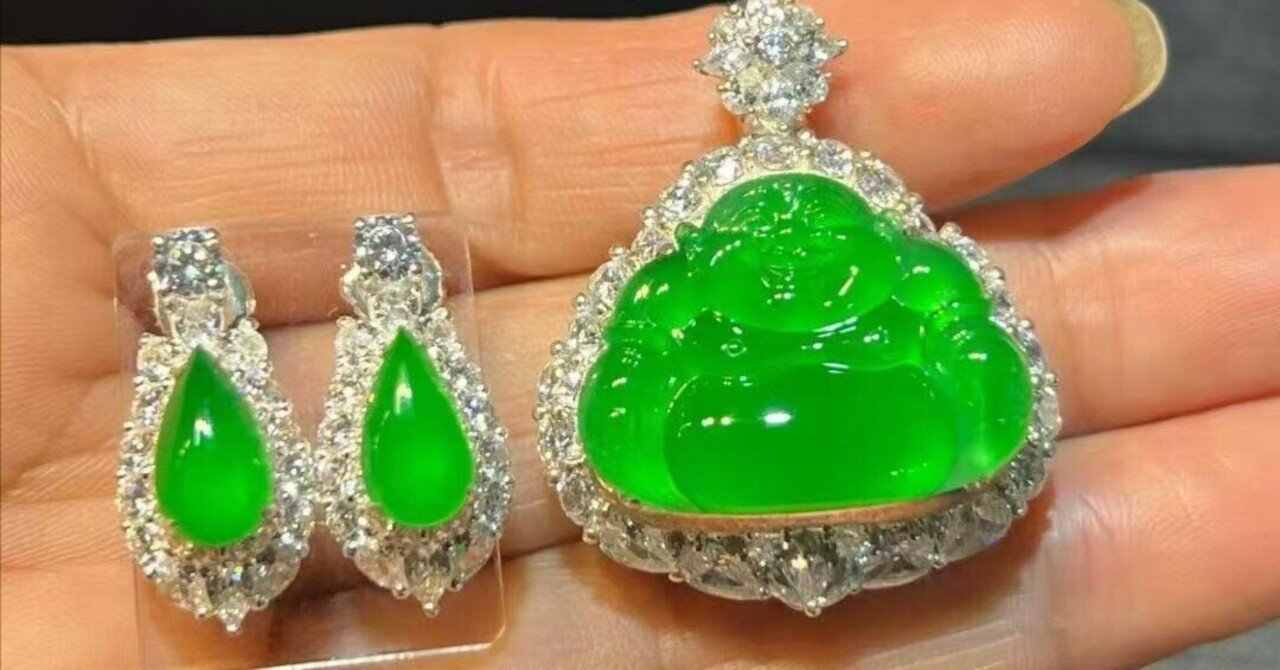 翡翠ジュエリー 絶世の輝き｜佐藤優奈