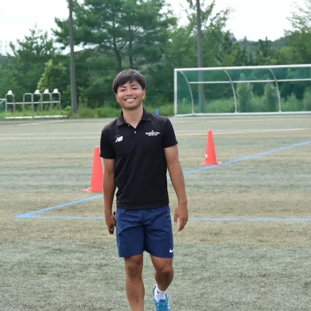 高良とうや