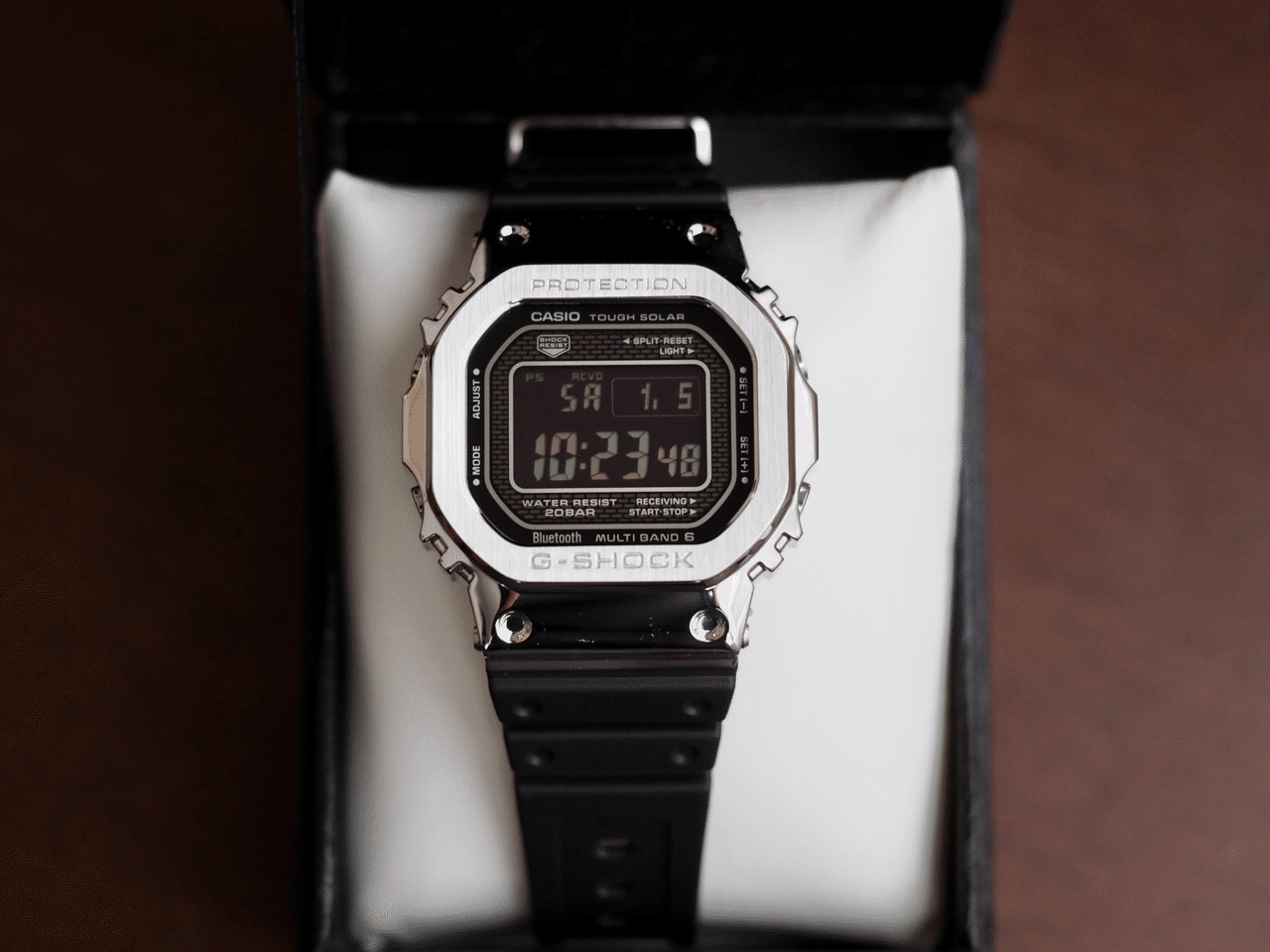 メタルで高級感を演出できる大人のg Shock だじゅん Note