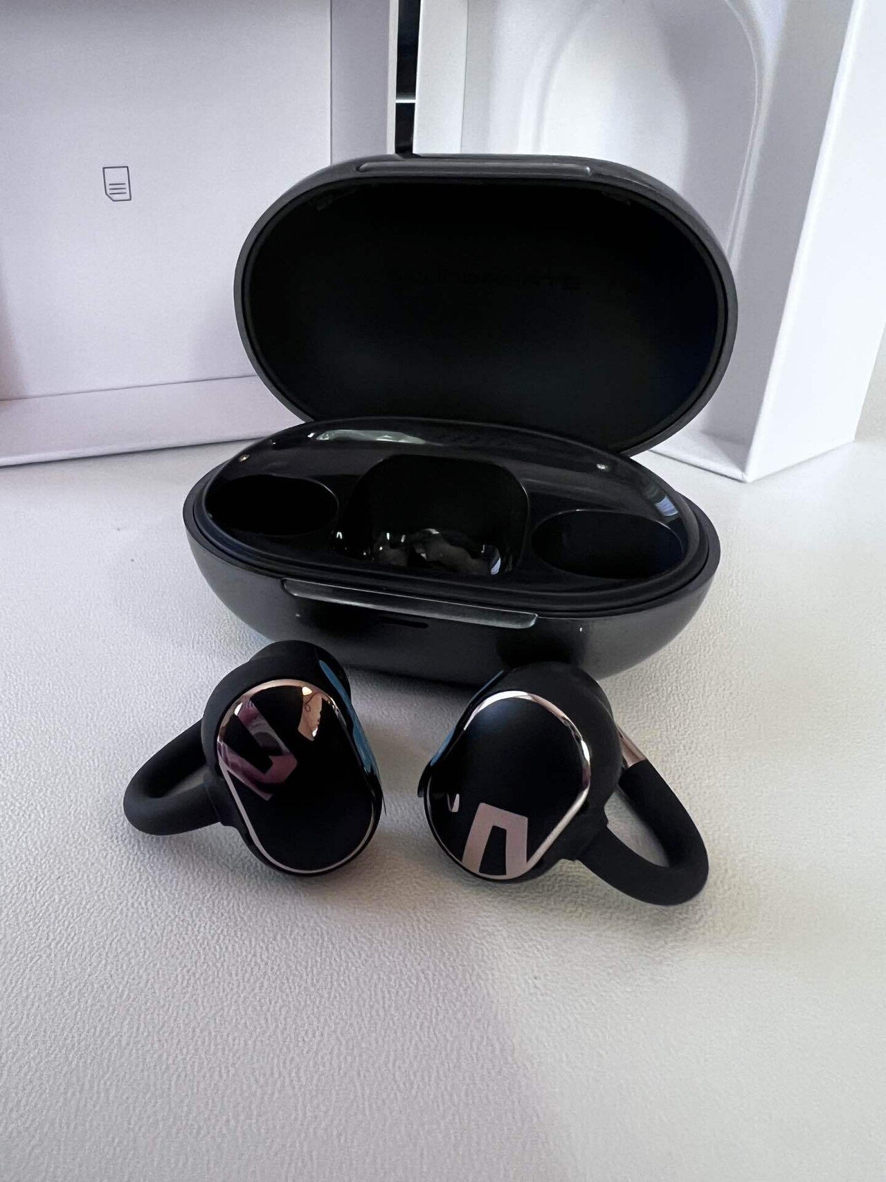 Amazonで買えるバズり中のコスパ最強イヤフォン「SOUNDPEATS Clip1