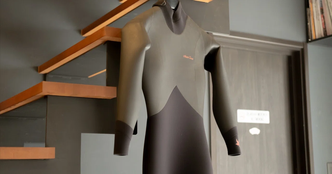 AXXC CLASSIC Wetsuit stock information.｜Zland supply house