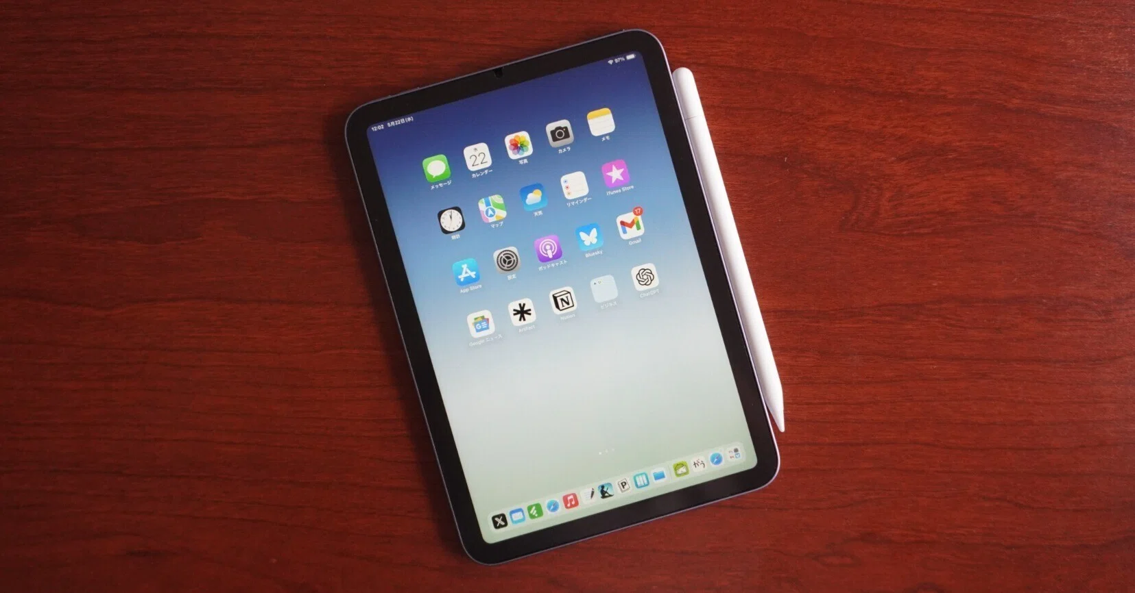 iPad mini (A17 Pro) を手放す予感。生成AIが変えた「道具」の選び方 