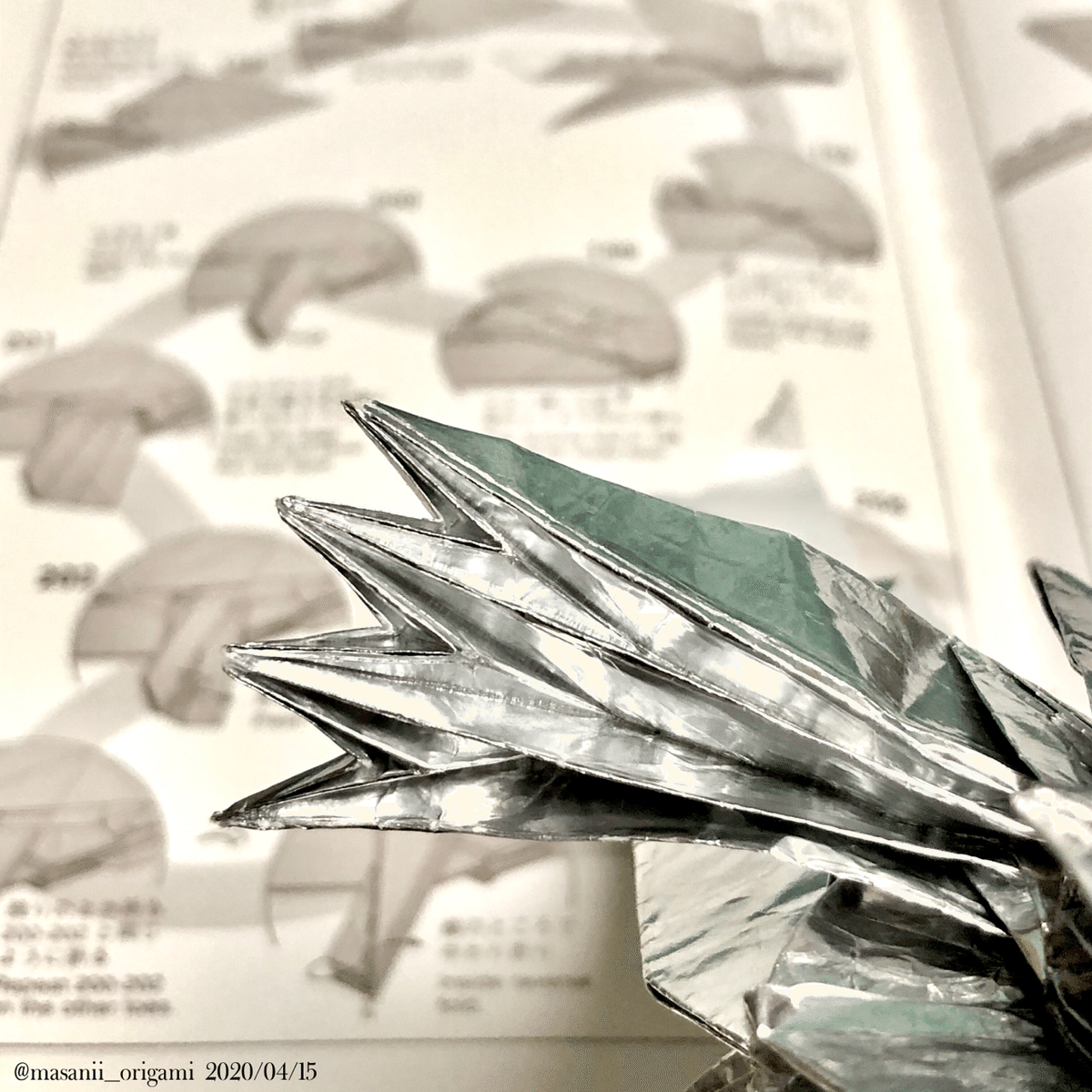tam　折り紙作品　エンシェントドラゴン(白) 折り紙のトライアスロン！？複雑系の代表格「エンシェント