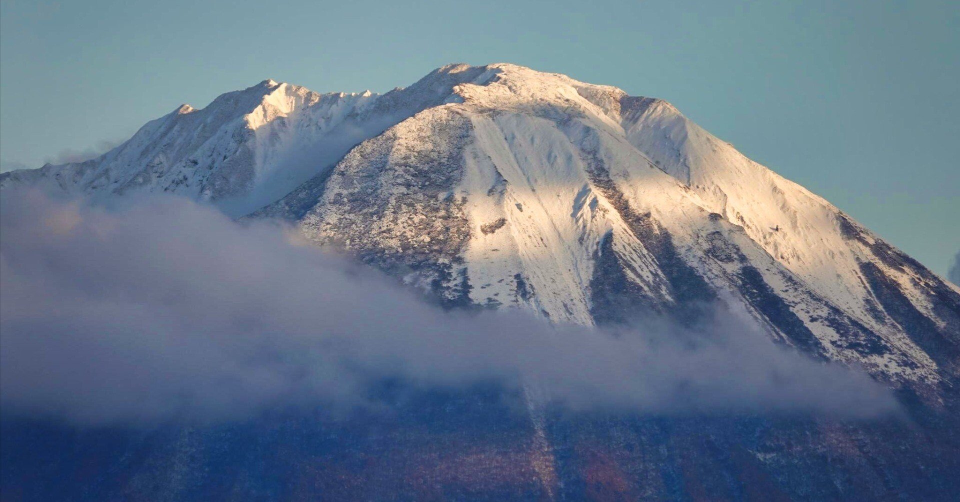 今日の冠雪大山さん（11/19）｜山陰のジロー/山陰の風景追いかけています