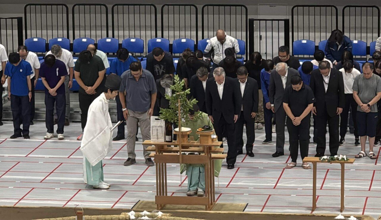 大相撲】 『土俵づくり』見学会！｜かつおjapan