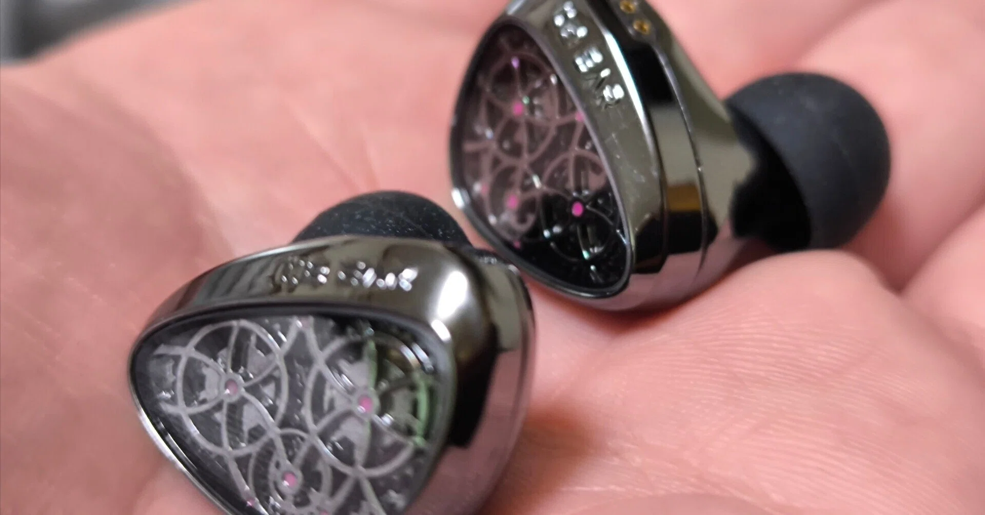KBEAR Tourbillon Pro(TB-Pro) は複合振動板が生み出す没入感あふれる