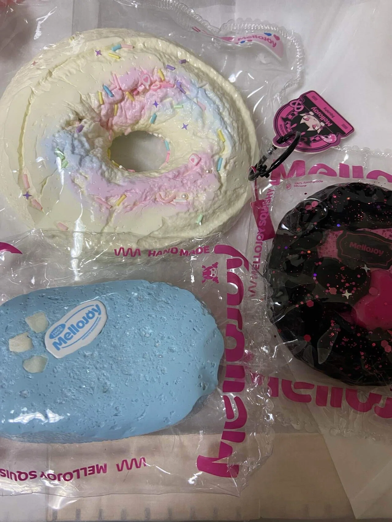 Mellojoyのスクイーズ。前からスライムやスクイーズは好きなんだけど 