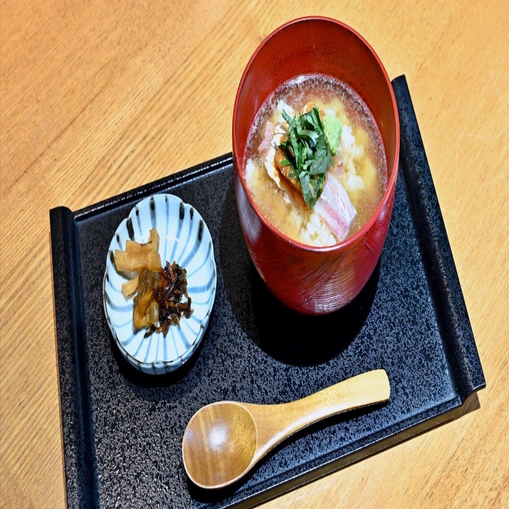 唸りっぱなしの鯛茶漬け｜西田親生