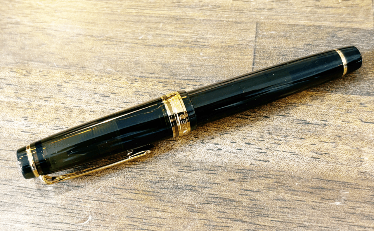 最も書き心地の良い万年筆』セーラー プロフェッショナルギア21金