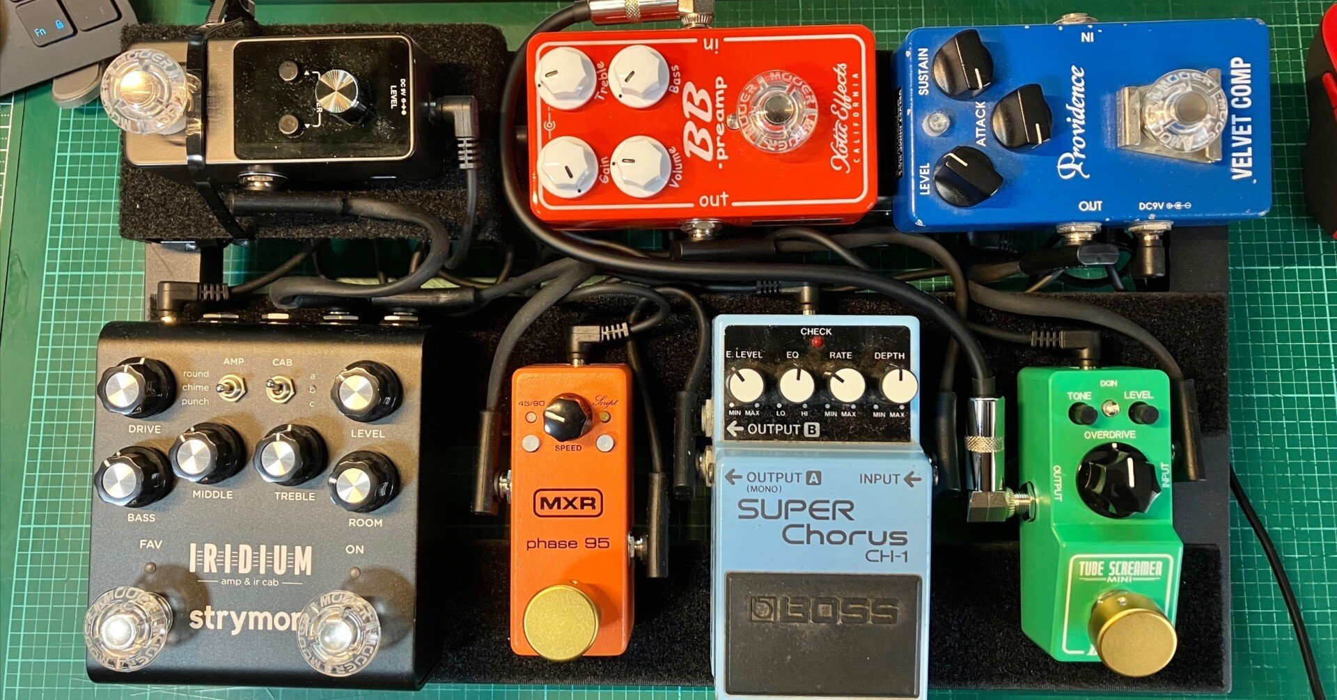 僕のエフェクターボードがとりあえず埋まりました。｜daxnishimoto