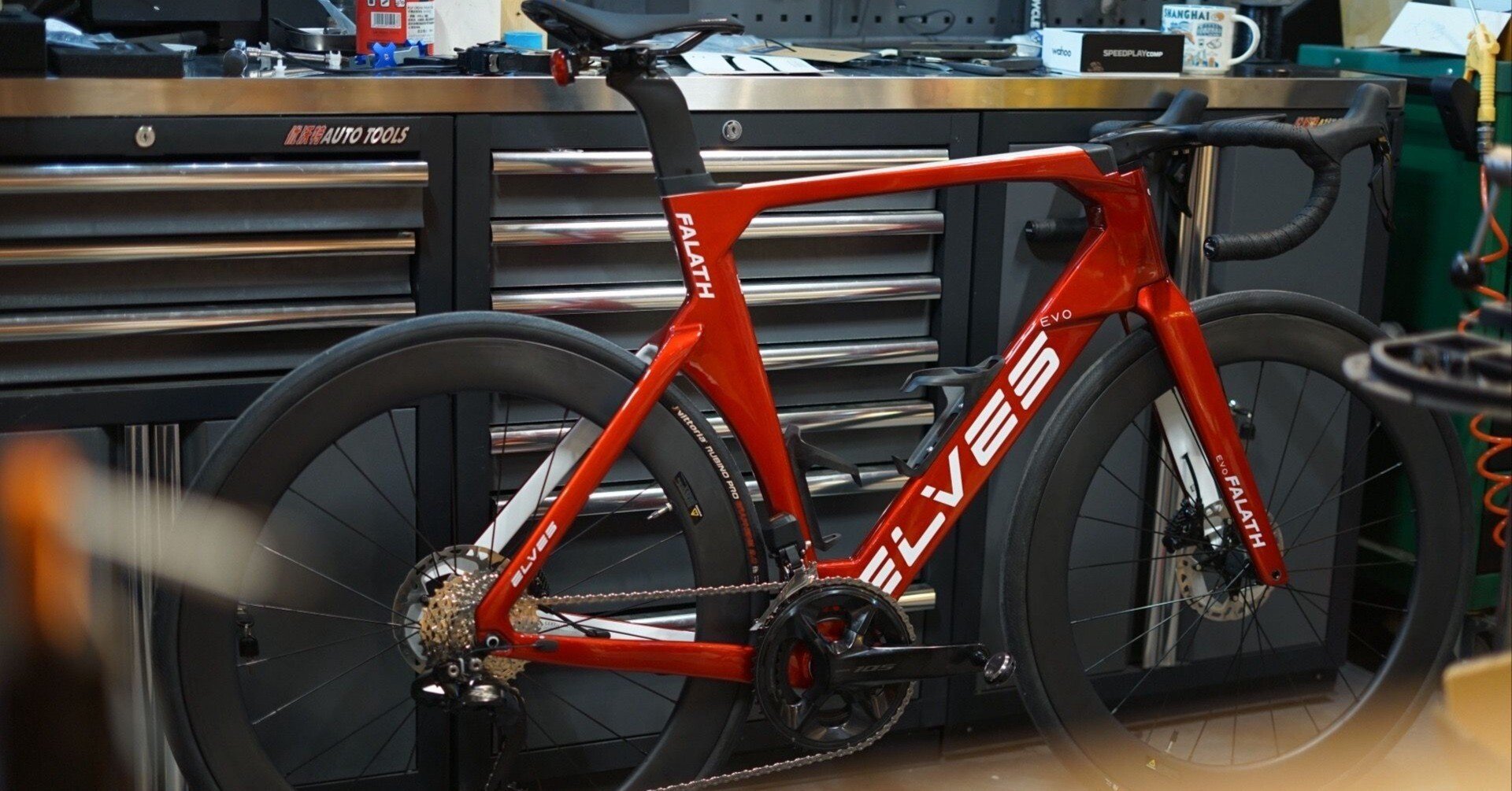 信頼される理由 - 高騰するロードバイク市場でELVESBIKEが選ばれ続ける