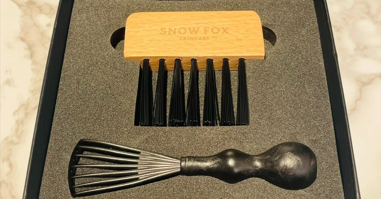 SNOW FOXカッサブラシ】お問い合わせ多数につき入荷！専用クリーニング