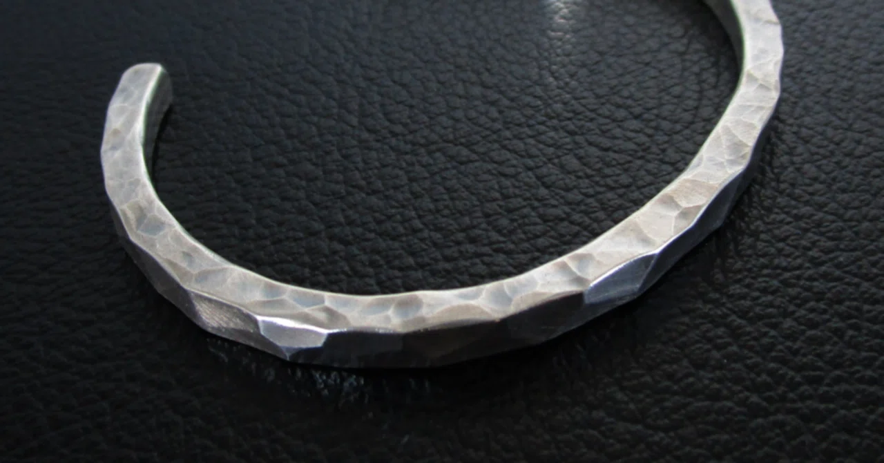 Atease/アティース】入荷情報!!｜o2-silver