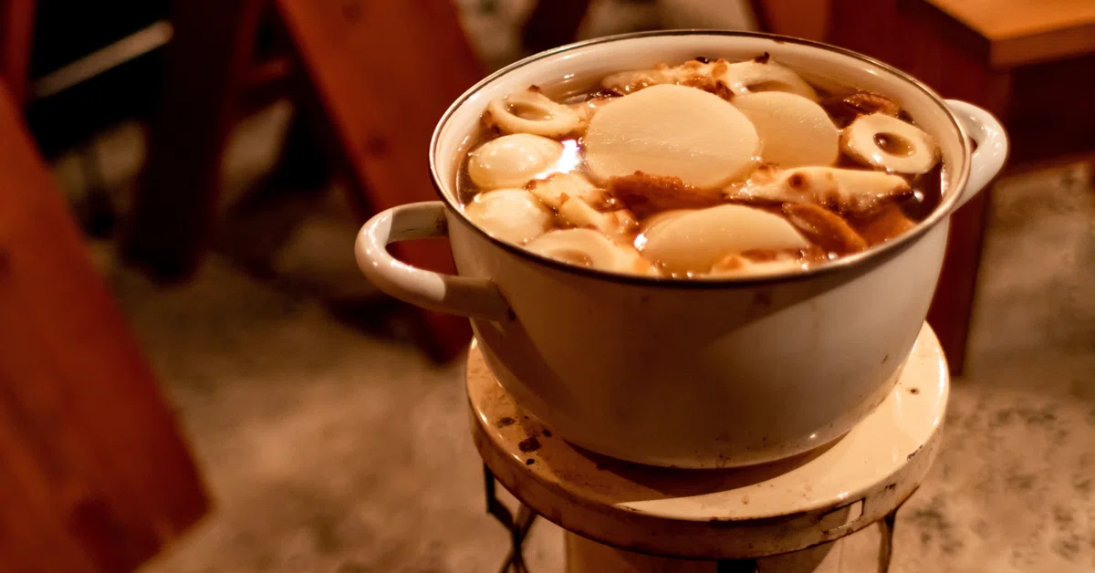Crusifix Incision I tried making oden in a Staub Braiser Sauté Pan|みかん