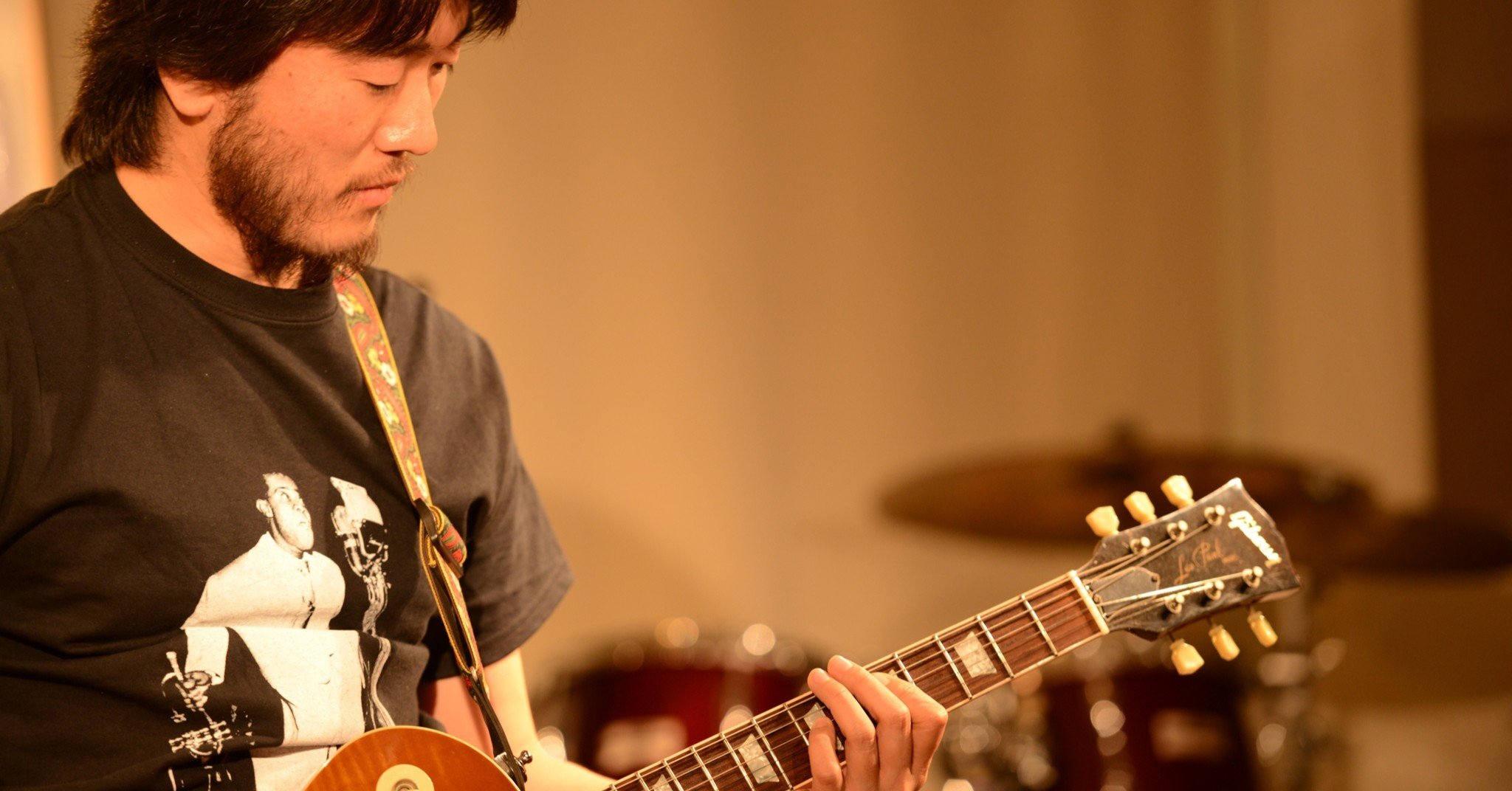 B Zのdvd無料公開がカッコ良過ぎたのでうちのギター教室も真似して無料開放します テラーニ Note