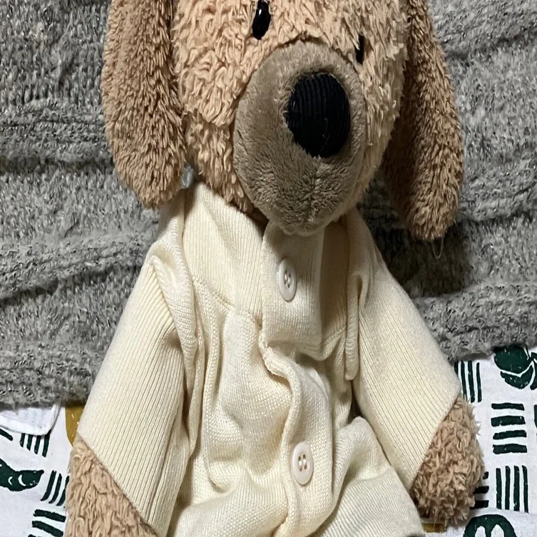 バザーで手に入れたカーディガンからスタートレックぬいぐるみの 