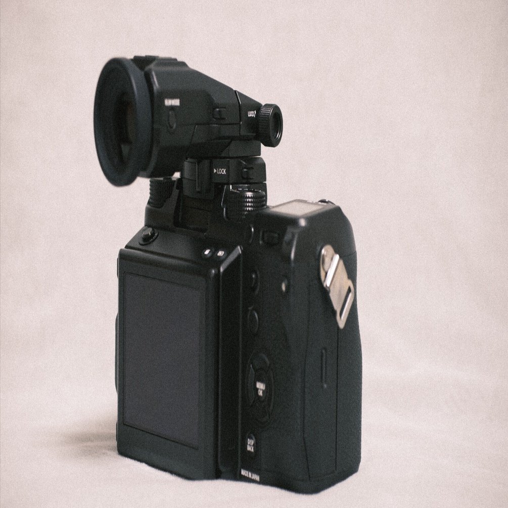 雑記】GFXのバッテリー膨張と交換方法｜プラナリア