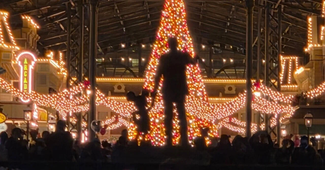 クリスマスディスニーイルミネーションその3 クリスマスディスニーイルミネーションその3丸の内エリアがディズニー