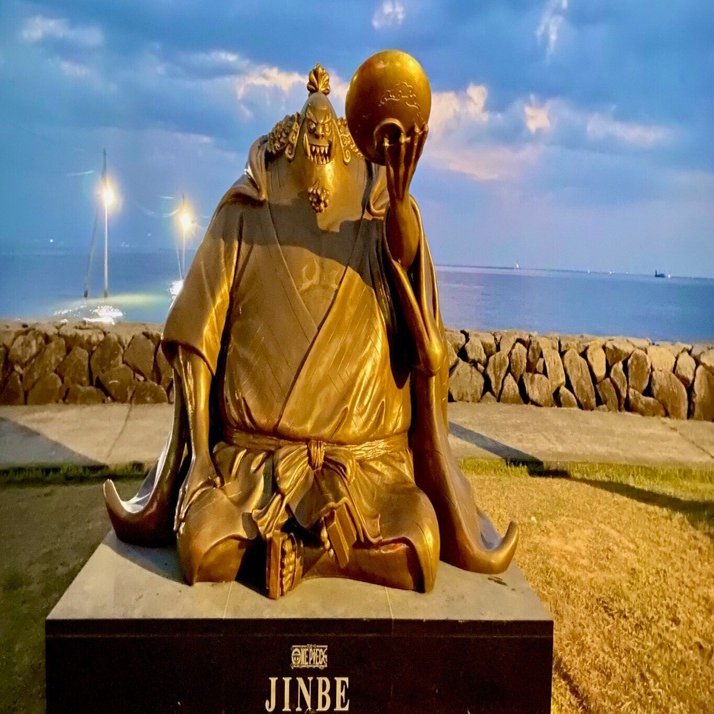 １８世紀 竜像 熊本復興のワンピース像を巡ってみた！（前記者）｜くまモン記者団