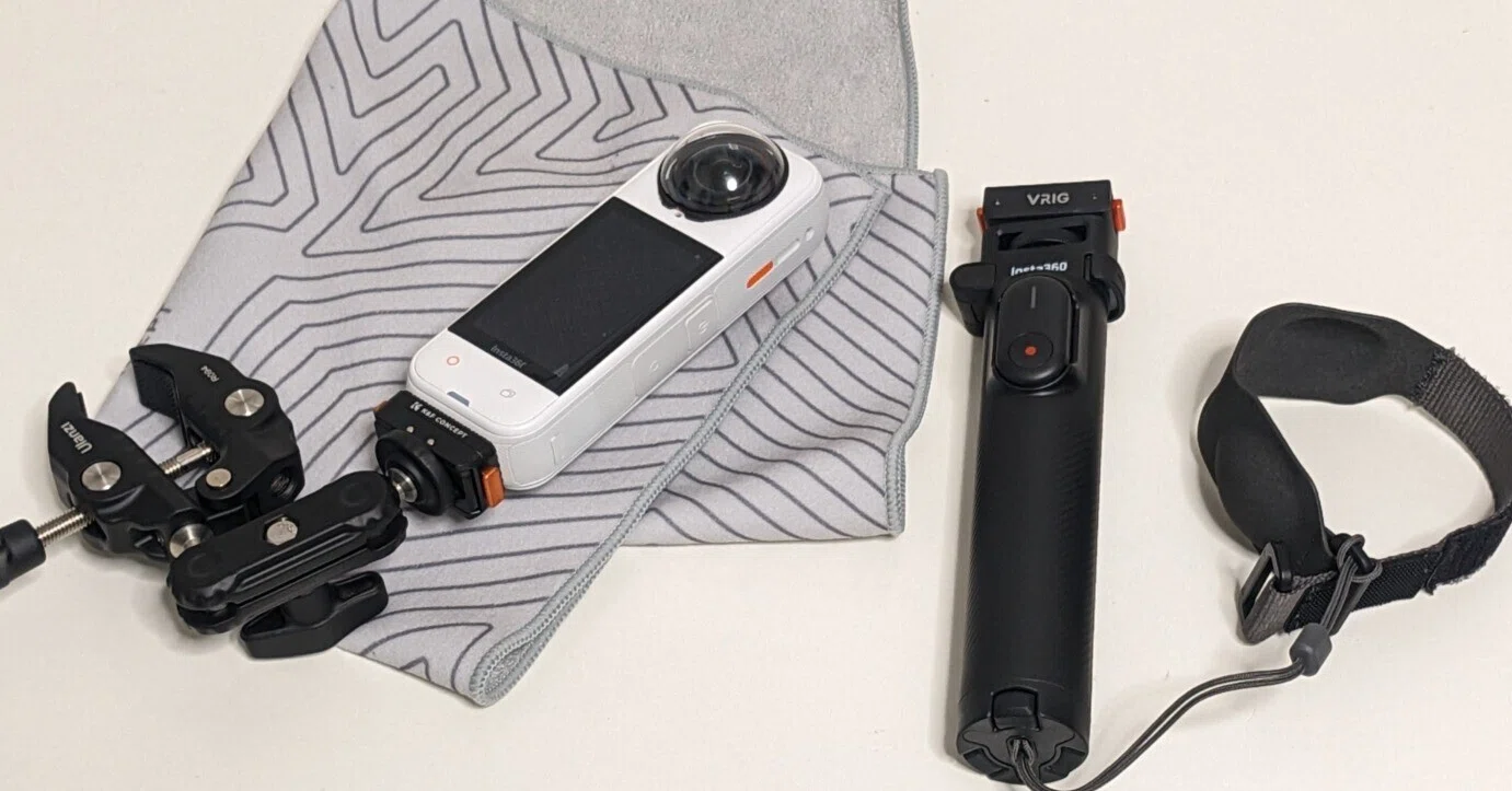 Insta360 X5のために購入したアクセサリー達｜さしみつ
