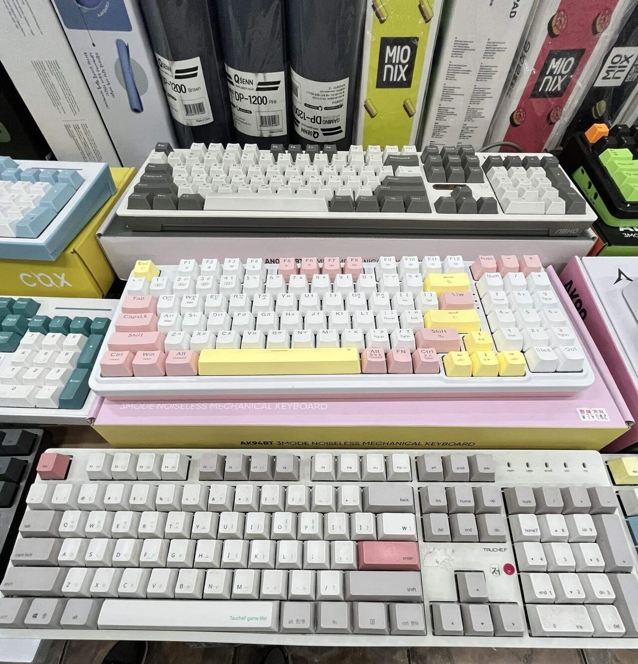 韓国会社員のデスク事情｜買ってよかったお気に入りのマイキーボード 