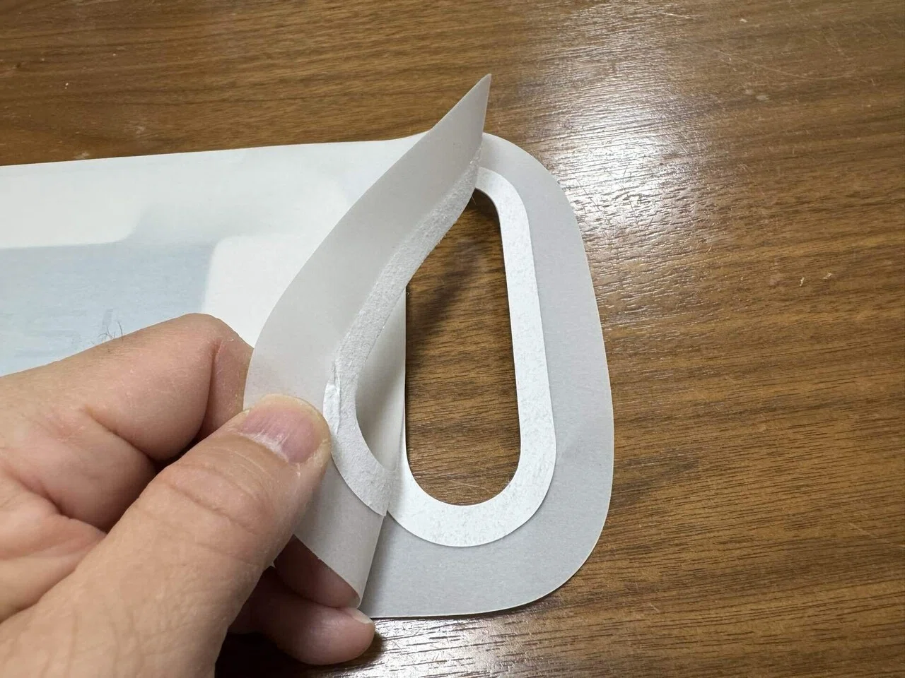 iPhone Pocket by ISSEY MIYAKE の開封｜あきちゃん（二郎）