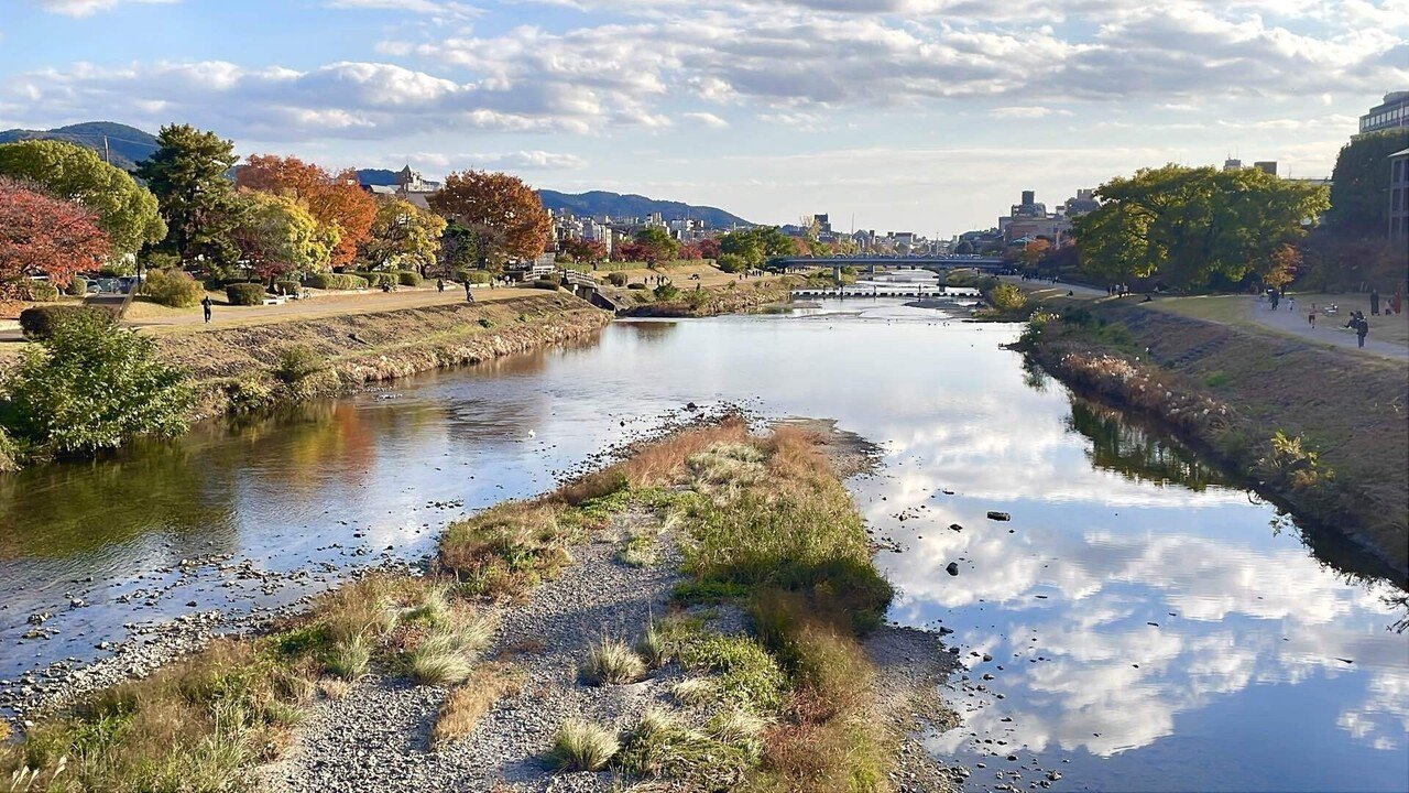 川のほとりで｜ちる