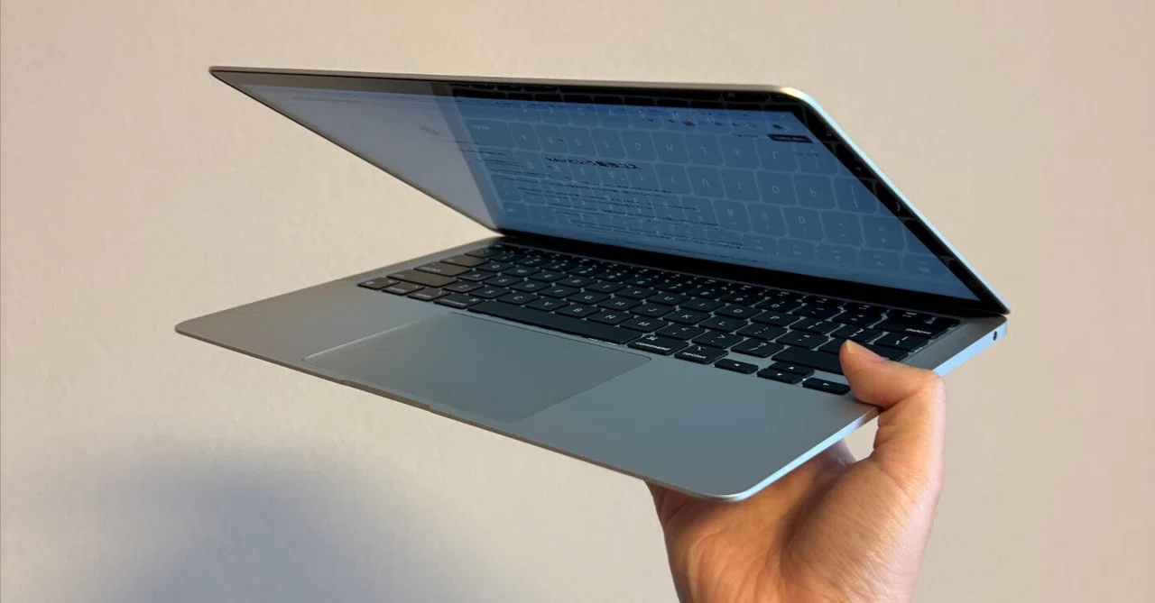 2089】M1 MacBook Airは2025年も現役か？ 「最強コスパ」の正体｜村守